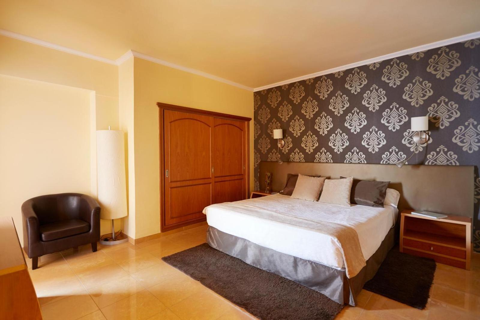 Junior Suite,1695318255:JPEG